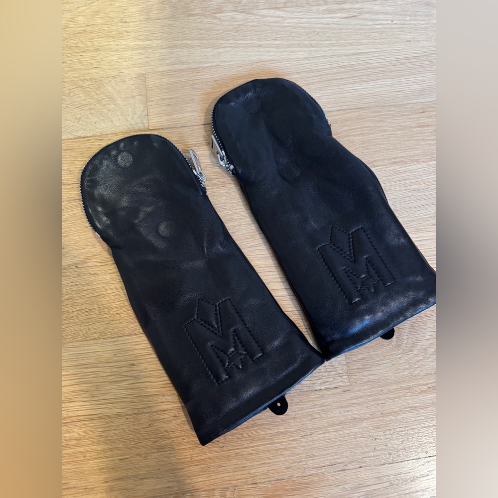 Mackage Black Leather Mittens (size S)